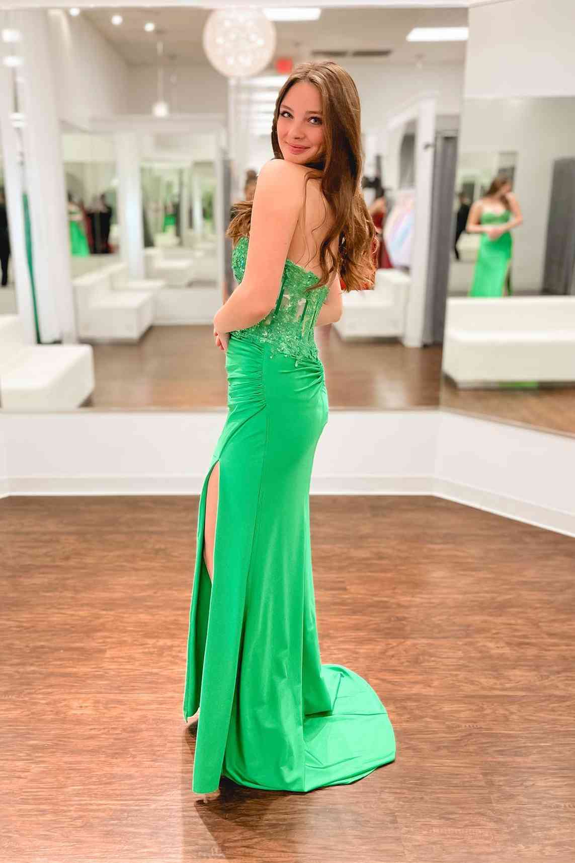 Cinderella Divine Emerald Green Glitter Sleeveless Ball Gown – Unique  Vintage